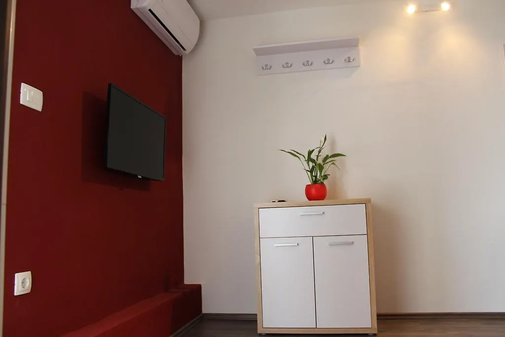 Apartments Tomas Trogir Croatia