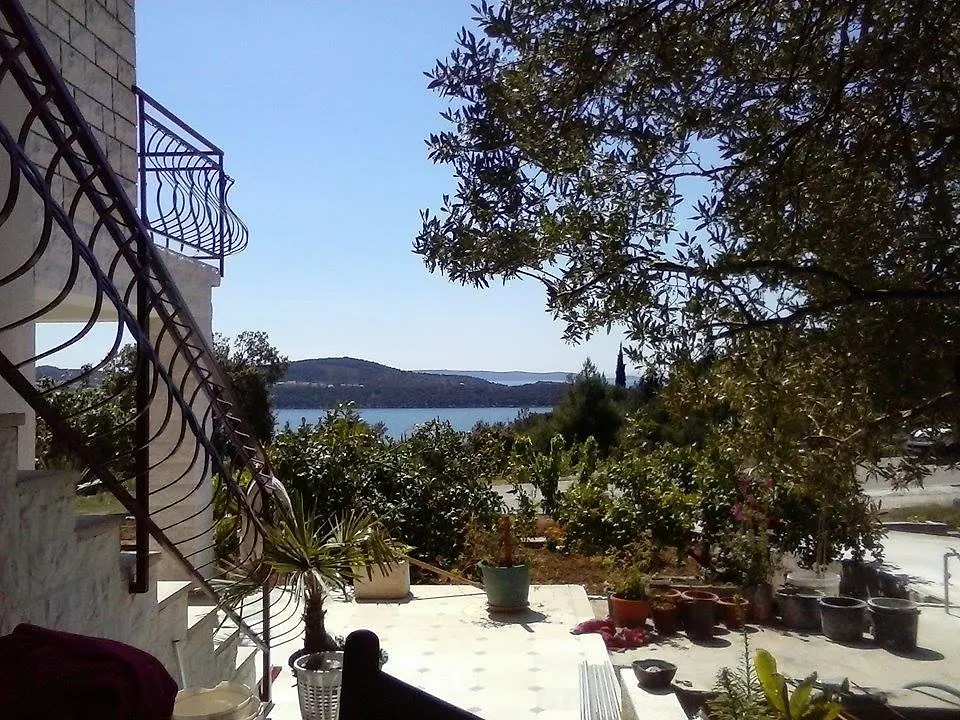 Apartments Tomas Trogir 0*,  Croatia